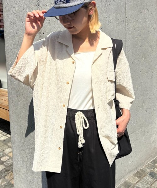 CIAOPANIC TYPY(チャオパニックティピー)の「【ユニセックス】【通気性◎】ブリザーブルシアサッカーシャツ(シャツ/ブラウス・メンズ・ベージュ/チャコールグレー/ブルー・MEDIUM/LARGE)」の14枚目の写真