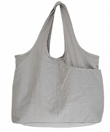大容量で使いやすい♪毎日使いたくなるシンプルデザイントートバッグ