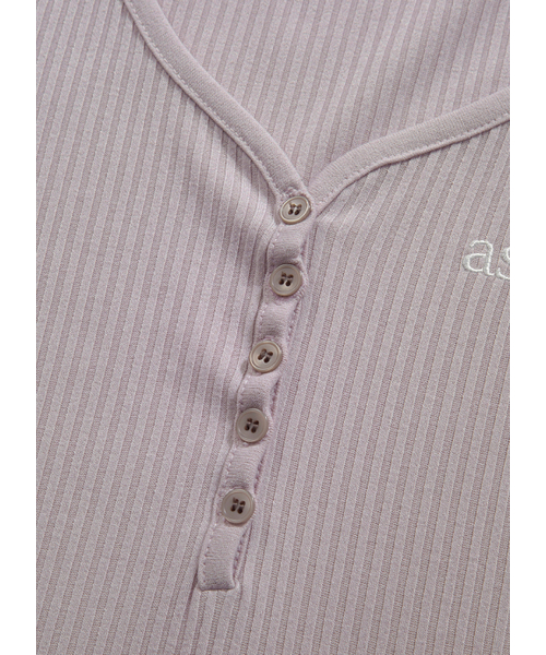 ASON（アズオン）の「WISH RIBBED BUTTON TEE / PINK（Tシャツ/カットソー・レディース・その他・FREE）」の5枚目の写真