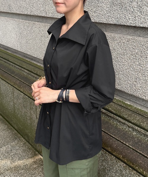 JENNE(ジェンヌ)の「フレンチミリタリータックブラウス(シャツ/ブラウス・レディース・ネイビー/カーキ/ブラック・SMALL/LARGE/MEDIUM)」の10枚目の写真