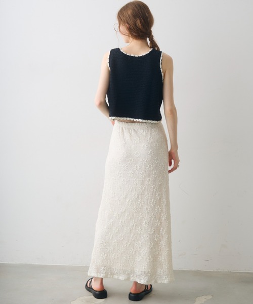 Crisp(クリスプ)の「bicolor short knit tank / バイカラーショートニットタンク(ベスト・レディース・アイボリー/ブラック・FREE)」の12枚目の写真