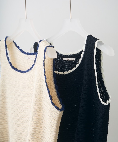 Crisp(クリスプ)の「bicolor short knit tank / バイカラーショートニットタンク(ベスト・レディース・アイボリー/ブラック・FREE)」の5枚目の写真