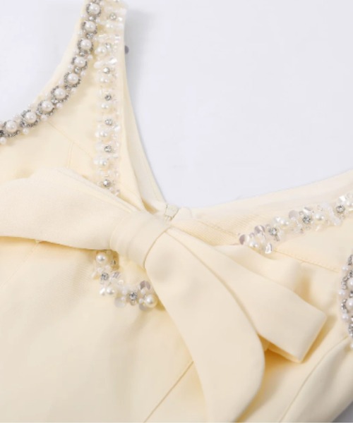 LA POMME petit(ラポミ・プチ)の「Textured Hand Beaded Matte Satin Dress(ワンピース・レディース・ブラック/アイボリー・FREE)」の3枚目の写真