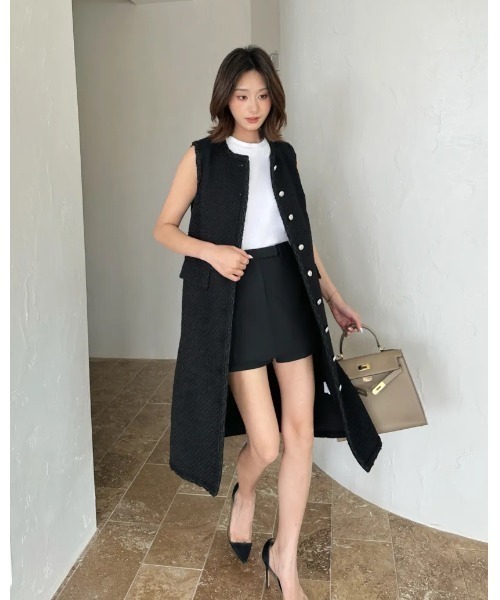 BIRTHDAY BASH(バースデイバッシュ)の「TWEED METAL BUTTON LONG GILET(その他アウター・レディース・ブラック・MEDIUM/SMALL)」の1枚目の写真