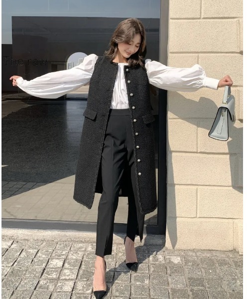 BIRTHDAY BASH(バースデイバッシュ)の「TWEED METAL BUTTON LONG GILET(その他アウター・レディース・ブラック・MEDIUM/SMALL)」の4枚目の写真