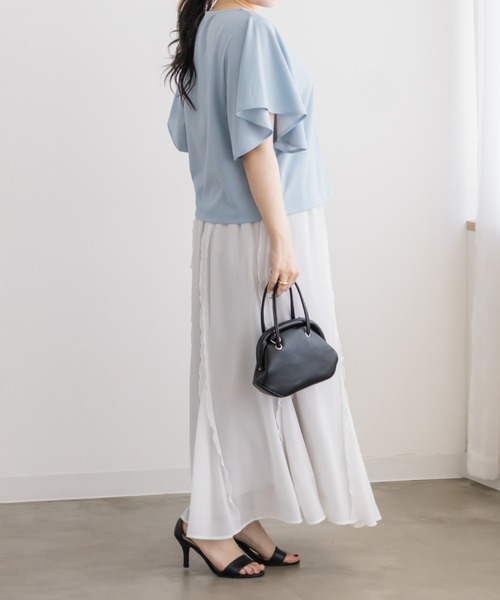 CLETTE(クレット)の「パール釦付きフレアスリーブブラウス(シャツ/ブラウス・レディース・ラベンダー/イエロー/サックスブルー・LL/4L/3L)」の7枚目の写真