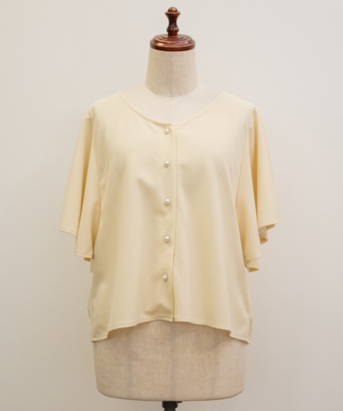CLETTE(クレット)の「パール釦付きフレアスリーブブラウス(シャツ/ブラウス・レディース・ラベンダー/イエロー/サックスブルー・LL/4L/3L)」の16枚目の写真
