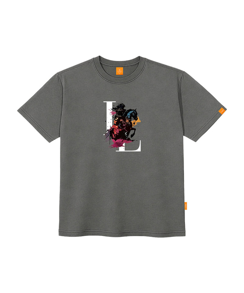 LLAMO(エラモ)の「ダークナイト 半袖Tシャツ 男女共用 ビッグサイズ(Tシャツ/カットソー・メンズ・ホワイト/チャコールグレー/ブラック/グレー・SMALL/MEDIUM/LARGE/X-LARGE/2XL/4XL/3XL)」の5枚目の写真