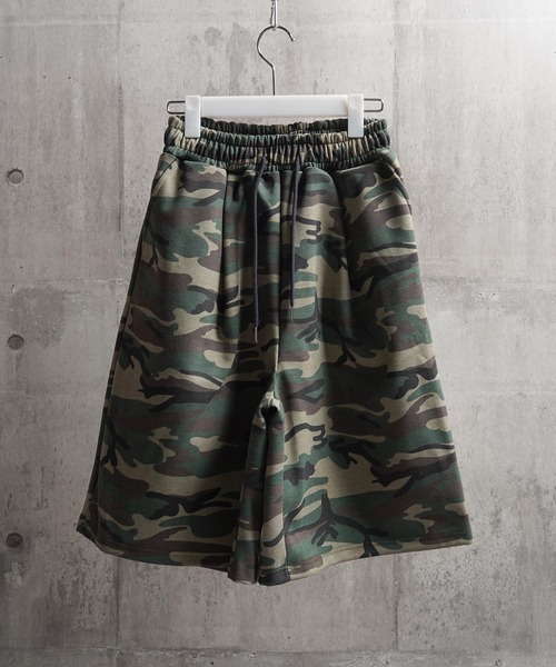 1111clothing(ワンフォークロージング)の「ボンディング カモフラ ワイドショーツ / Bonding Camouflage Wide Shorts(その他パンツ・メンズ・カーキ/チャコールグレー・FREE)」の12枚目の写真