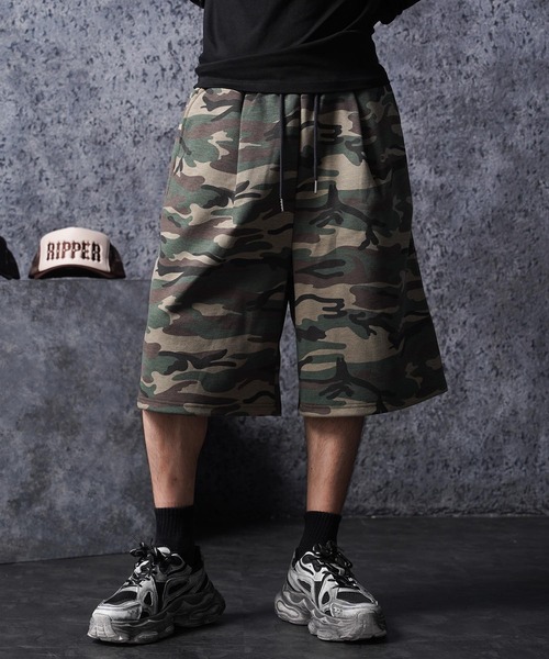 1111clothing(ワンフォークロージング)の「ボンディング カモフラ ワイドショーツ / Bonding Camouflage Wide Shorts(その他パンツ・メンズ・カーキ/チャコールグレー・FREE)」の14枚目の写真