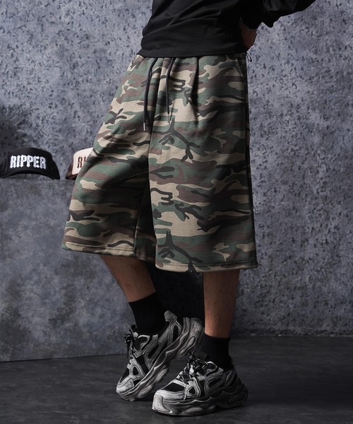 1111clothing(ワンフォークロージング)の「ボンディング カモフラ ワイドショーツ / Bonding Camouflage Wide Shorts(その他パンツ・メンズ・カーキ/チャコールグレー・FREE)」の15枚目の写真