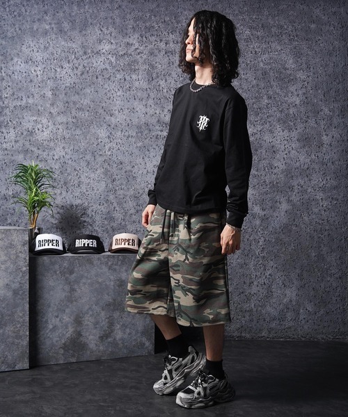 1111clothing(ワンフォークロージング)の「ボンディング カモフラ ワイドショーツ / Bonding Camouflage Wide Shorts(その他パンツ・メンズ・カーキ/チャコールグレー・FREE)」の18枚目の写真