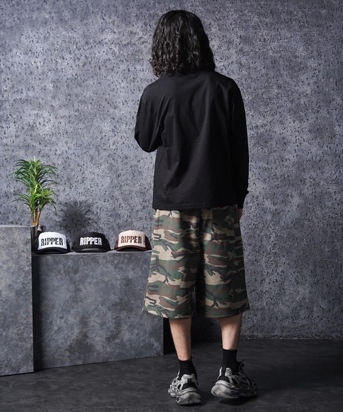 1111clothing(ワンフォークロージング)の「ボンディング カモフラ ワイドショーツ / Bonding Camouflage Wide Shorts(その他パンツ・メンズ・カーキ/チャコールグレー・FREE)」の19枚目の写真