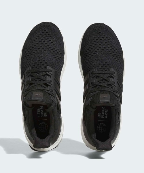 adidas（アディダス）の「ウルトラブースト 1.0 DNA / Ultraboost 1.0 DNA / アディダス adidas（スニーカー・レディース・ブラック×ホワイト・22.0cm/22.5cm/23.0cm/23.5cm/24.0cm/24.5cm/25.0cm/25.5cm/26.0cm/26.5cm）」の2枚目の写真