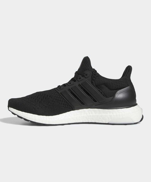 adidas（アディダス）の「ウルトラブースト 1.0 DNA / Ultraboost 1.0 DNA / アディダス adidas（スニーカー・レディース・ブラック×ホワイト・22.0cm/22.5cm/23.0cm/23.5cm/24.0cm/24.5cm/25.0cm/25.5cm/26.0cm/26.5cm）」の6枚目の写真