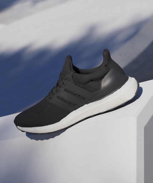 adidas（アディダス）の「ウルトラブースト 1.0 DNA / Ultraboost 1.0 DNA / アディダス adidas（スニーカー・レディース・ブラック×ホワイト・22.0cm/22.5cm/23.0cm/23.5cm/24.0cm/24.5cm/25.0cm/25.5cm/26.0cm/26.5cm）」の15枚目の写真
