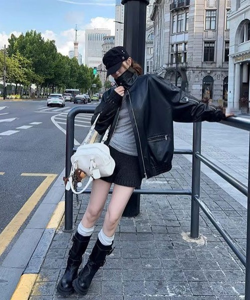 LAC-VERT(ラック・ヴェール)の「ニットショートパンツ(その他パンツ・レディース・グレー/ブラウン/チャコールグレー/ブラック・FREE)」の6枚目の写真