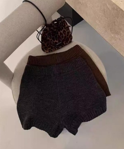 LAC-VERT(ラック・ヴェール)の「ニットショートパンツ(その他パンツ・レディース・グレー/ブラウン/チャコールグレー/ブラック・FREE)」の14枚目の写真