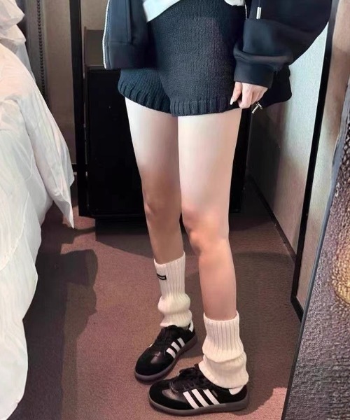 LAC-VERT(ラック・ヴェール)の「ニットショートパンツ(その他パンツ・レディース・グレー/ブラウン/チャコールグレー/ブラック・FREE)」の8枚目の写真