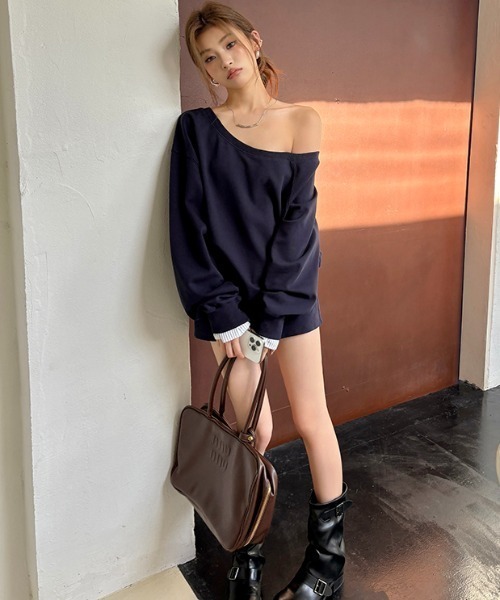 Aelina(エリナ)の「オフショルダートップス&ショートパンツセットアップ(セットアップ・レディース・ベージュ/ダークブルー・M/L)」の9枚目の写真
