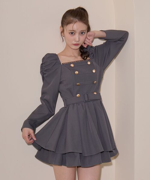 MAJESTIC LEGON(マジェスティックレゴン)の「ナポレオンデザイン長袖ワンピース(ワンピース・レディース・アイボリー/ベージュ/ブラック/グレー・MEDIUM)」の1枚目の写真