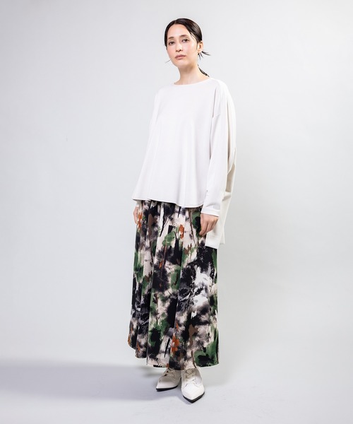 OSMOSIS(オズモーシス)の「バックサイドタックプルオーバー(Tシャツ/カットソー・レディース・チャコール/ピンク/アイボリー/ブラック・ONE SIZE)」の5枚目の写真