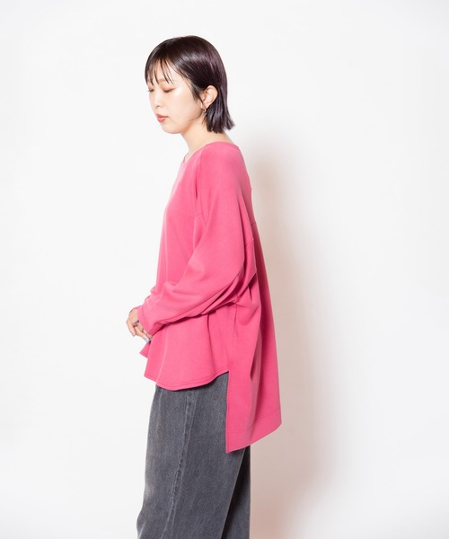 OSMOSIS(オズモーシス)の「バックサイドタックプルオーバー(Tシャツ/カットソー・レディース・チャコール/ピンク/アイボリー/ブラック・ONE SIZE)」の12枚目の写真
