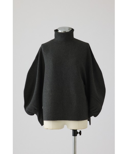 RIM.ARK(リムアーク)の「Dolman wide washable knit(ドルマン ワイド ウォッシャブル ニット)(ニット/セーター・レディース・グリーン/ベージュ/グレー/ブラック・36/38)」の3枚目の写真