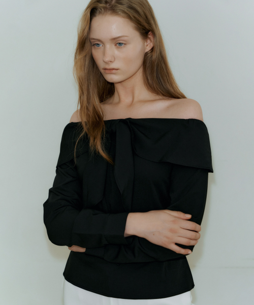 REORG(リオルグ)の「PAP OFF SHOULDER TIE BLOUSE BLACK(シャツ/ブラウス・レディース・その他・SMALL/MEDIUM/X-SMALL)」の2枚目の写真