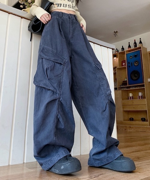 Vipoa(ヴィポア)の「Military cargo pants(カーゴパンツ・レディース・ネイビー/カーキ/ブラウン/ブラック・MEDIUM/LARGE)」の22枚目の写真