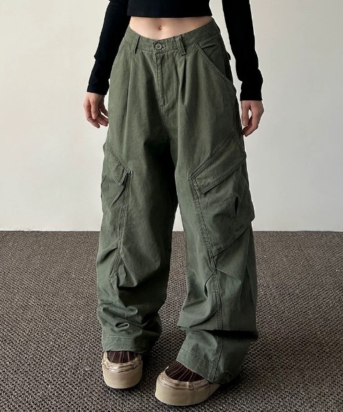 Vipoa(ヴィポア)の「Military cargo pants(カーゴパンツ・レディース・ネイビー/カーキ/ブラウン/ブラック・MEDIUM/LARGE)」の5枚目の写真