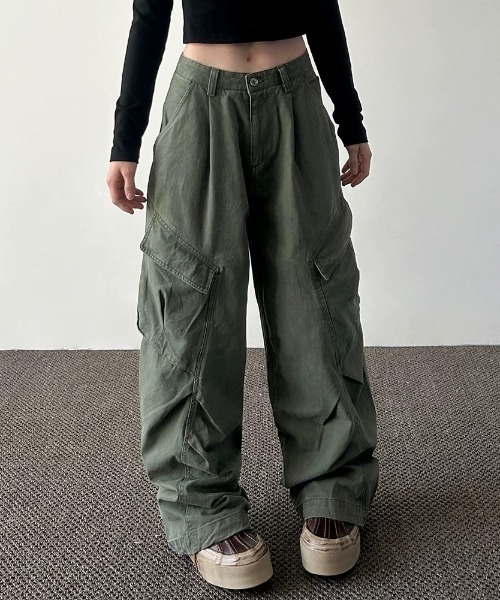 Vipoa(ヴィポア)の「Military cargo pants(カーゴパンツ・レディース・ネイビー/カーキ/ブラウン/ブラック・MEDIUM/LARGE)」の6枚目の写真