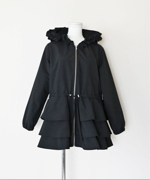 Neige(ネージュ)の「撥水シャカシャカティアードフリルパーカー(その他アウター・レディース・ライトベージュ/ブラック/ネイビー・ONE SIZE)」の17枚目の写真