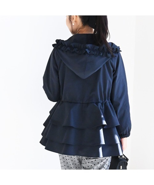 Neige(ネージュ)の「撥水シャカシャカティアードフリルパーカー(その他アウター・レディース・ライトベージュ/ブラック/ネイビー・ONE SIZE)」の21枚目の写真