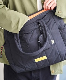 【KiU】スクエアパデッドマルチパーパストートバッグ K477