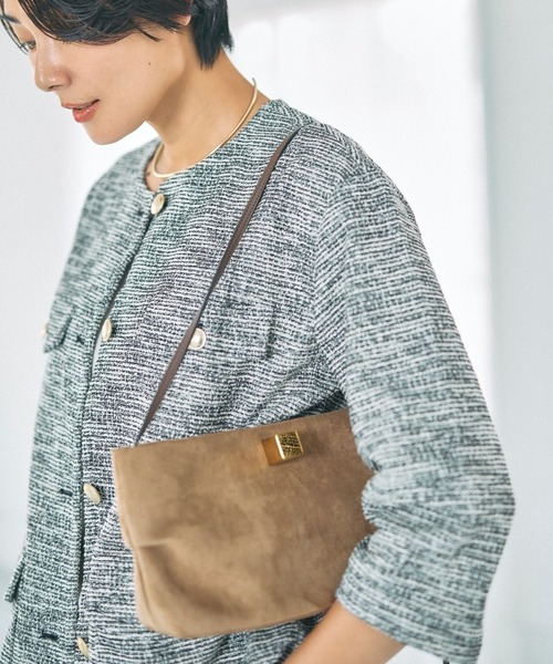 Elura(エルーラ)の「【LE VERNIS(ル・ベルニ)】Ball&cube mini bag/(ハンドバッグ・レディース・チャコールグレー/ベージュ・FREE)」の2枚目の写真