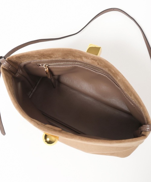 Elura(エルーラ)の「【LE VERNIS(ル・ベルニ)】Ball&cube mini bag/(ハンドバッグ・レディース・チャコールグレー/ベージュ・FREE)」の21枚目の写真