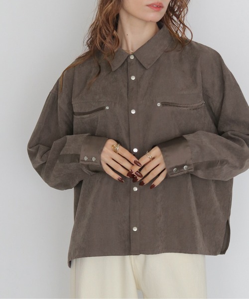 CLEIO(クレイオ)の「【CLEIO】スウェードライクウエスタンシャツ SUEDE LIKE WESTERN SHIRT(シャツ/ブラウス・レディース・アッシュブラウン/テラコッタ/ライトベージュ・FREE)」の2枚目の写真