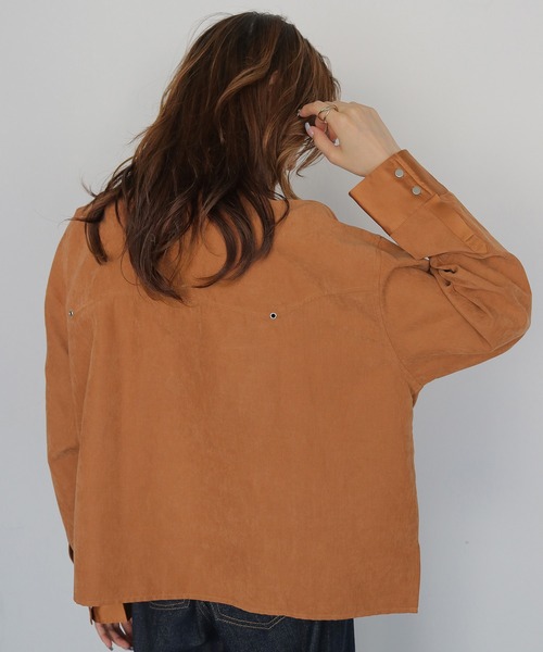 CLEIO(クレイオ)の「【CLEIO】スウェードライクウエスタンシャツ SUEDE LIKE WESTERN SHIRT(シャツ/ブラウス・レディース・アッシュブラウン/テラコッタ/ライトベージュ・FREE)」の21枚目の写真