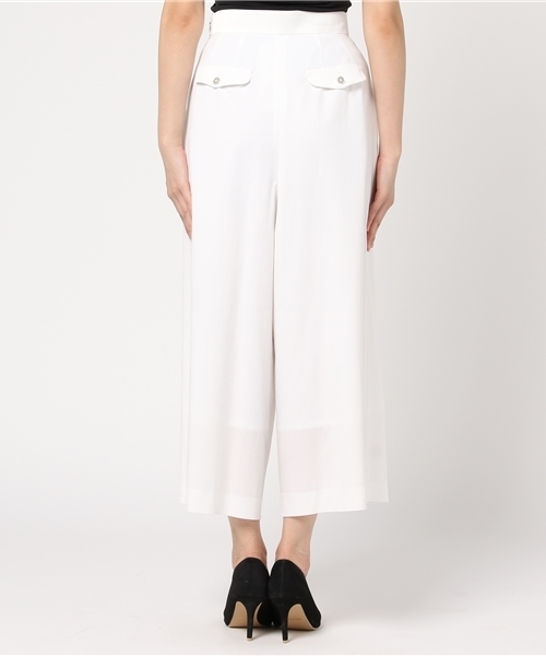 GUILD PRIME（ギルドプライム）の「【GUILD PRIME】WOMENS インサイドプリーツワイドパンツ（その他パンツ・レディース・ホワイト・34/36）」の4枚目の写真
