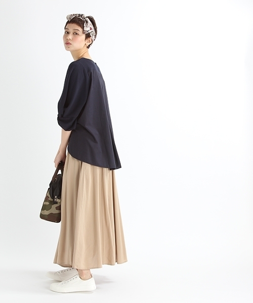 studio CLIP（スタディオクリップ）の「【新色追加】細幅マルチスカーフ（ストール/ショール・レディース・キャメル/ネイビー/アイボリー/ブラック/その他1/マスタード・FREE）」の15枚目の写真