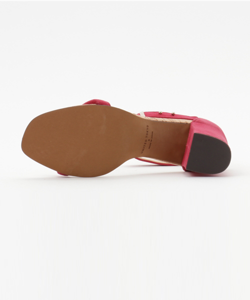 UNITED TOKYO（ユナイテッドトウキョウ）の「ストラップチャンキーヒールサンダル（サンダル・レディース・ライトグレー/レッド/ブラック・1/0/2）」の11枚目の写真