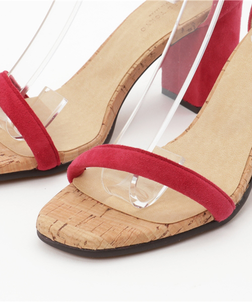 UNITED TOKYO（ユナイテッドトウキョウ）の「ストラップチャンキーヒールサンダル（サンダル・レディース・ライトグレー/レッド/ブラック・1/0/2）」の5枚目の写真