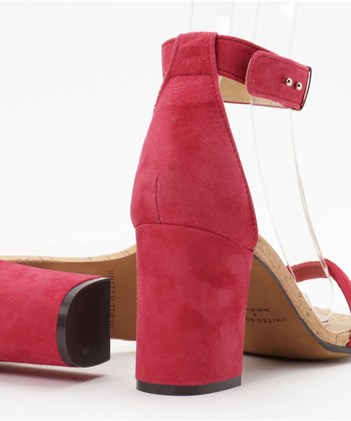 UNITED TOKYO（ユナイテッドトウキョウ）の「ストラップチャンキーヒールサンダル（サンダル・レディース・ライトグレー/レッド/ブラック・1/0/2）」の7枚目の写真