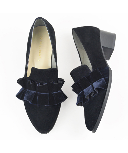 ORiental TRaffic（オリエンタルトラフィック）の「SPECIAL PRICE★ベロアフリルシューズ★7313（パンプス・レディース・パープル/ベージュ/ブラック・39/43/35/36/37/33/42/34/40/41/38）」の2枚目の写真