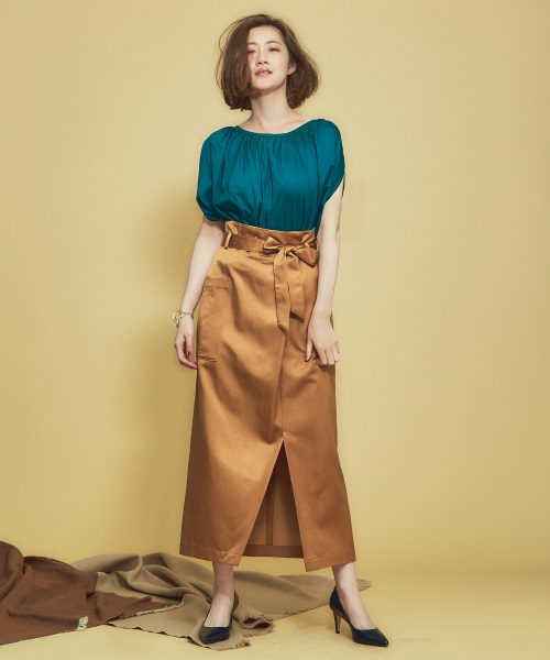 Abahouse Devinette（ドゥヴィネット）の「フロントタックブライトスカート（スカート・レディース・キャメル/ブラック・36/38/40）」の9枚目の写真