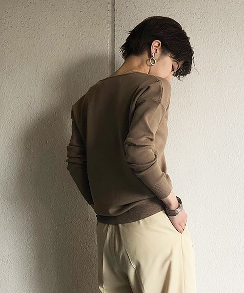 TODAYFUL（トゥデイフル）の「キーネックニット（ニット/セーター・レディース・ベージュ/オフホワイト・FREE）」の4枚目の写真