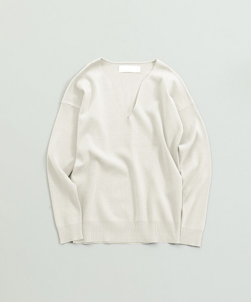 TODAYFUL（トゥデイフル）の「キーネックニット（ニット/セーター・レディース・ベージュ/オフホワイト・FREE）」の6枚目の写真