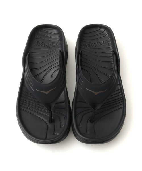 HOKA(ホカ)の「HOKA ORA RECOVERY FLIP (Black/Dark Gull Gray)(サンダル・メンズ・ブラック・26.0cm/27.0cm/28.0cm/29.0cm/25.0cm)」の1枚目の写真