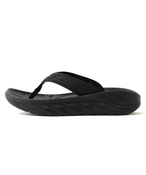 HOKA(ホカ)の「HOKA ORA RECOVERY FLIP (Black/Dark Gull Gray)(サンダル・メンズ・ブラック・26.0cm/27.0cm/28.0cm/29.0cm/25.0cm)」の6枚目の写真